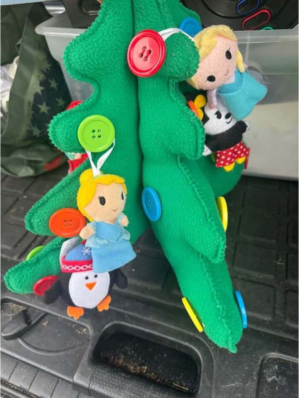 VGUC-15”Hallmark Xmas Tree Felt Plush Big Buttons Keepsake Kids Ornaments Disney